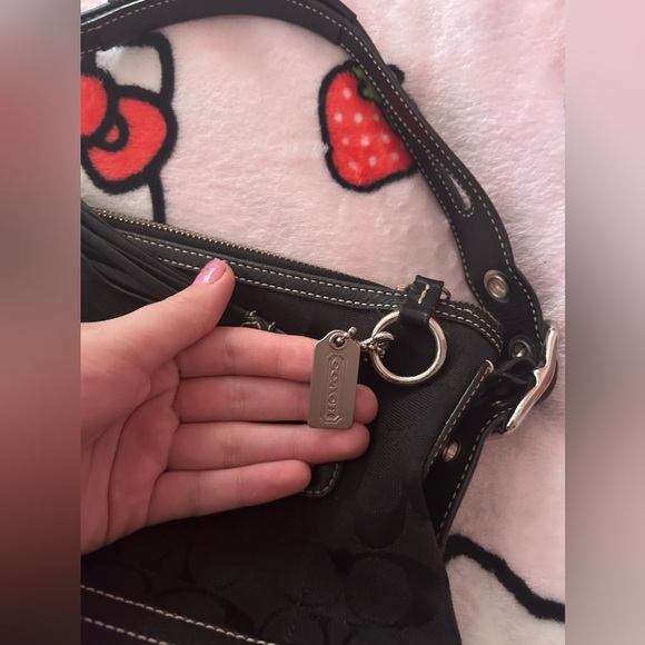 Coach Vintage Black Bag! - Picture 3 of 7